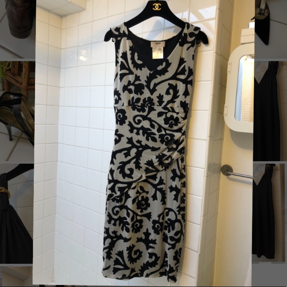 Fuzzi form-fitting dress